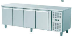 Gefriertisch 2230 x 700 mit 4 Türen