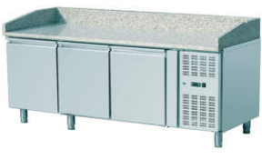 Pizzakühltisch 2025 mit 3 Türen