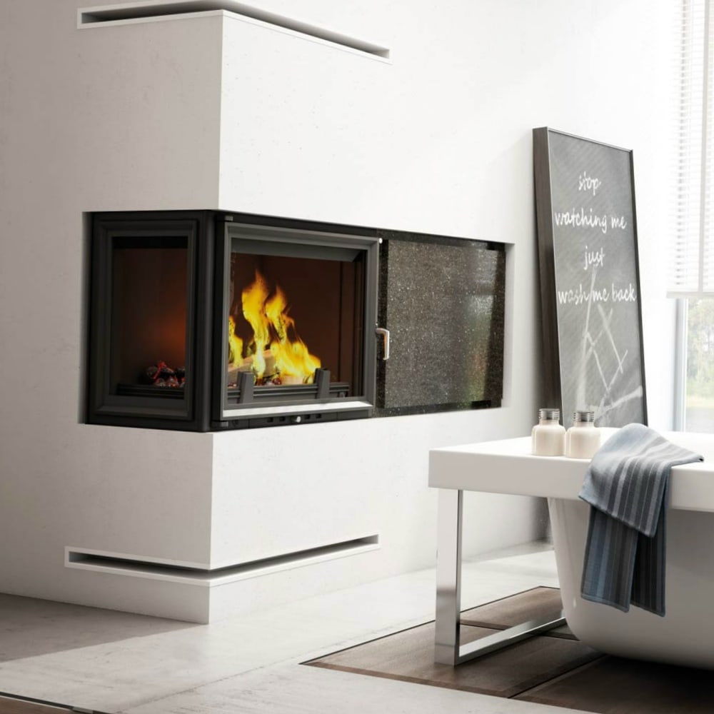 Kominek z płaszczem wodnym AMELIA 24 kW Ø 220 podwójna szyba