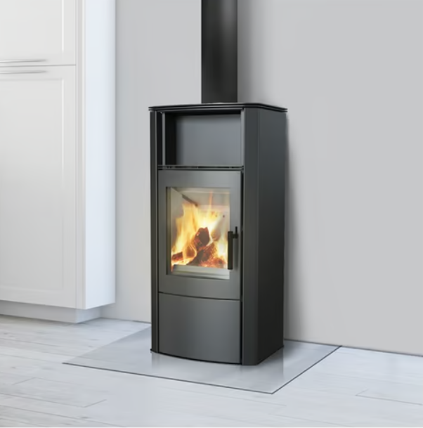 Kratki PROTON - Kaminofen aus Stahl Ø 150 8 kW mit Türfeder